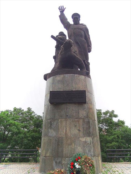 061-Памятник морякам торгового флота